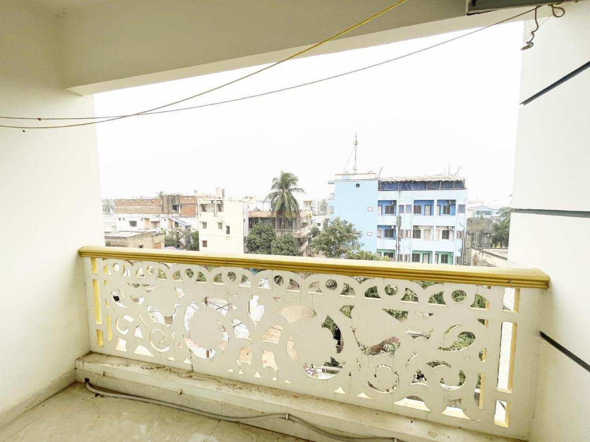 Hotel Rohan Rohani Puri Buitenkant foto